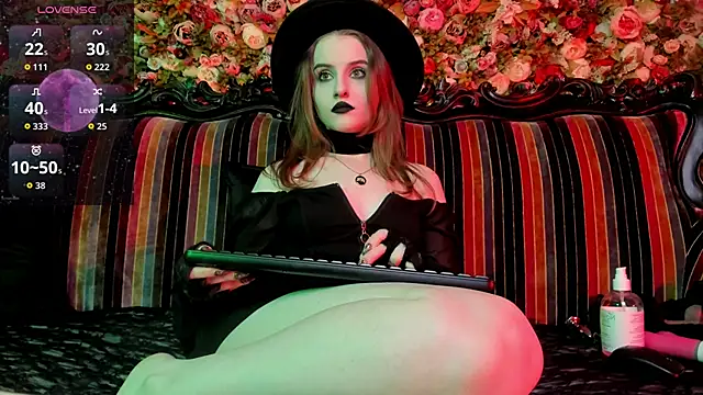 EllieMori's cam snapshot