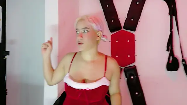 AliceandMax's cam snapshot