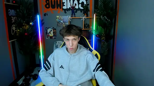 MarkBranston live sex cam