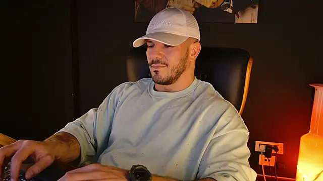 AngeloEric's cam snapshot