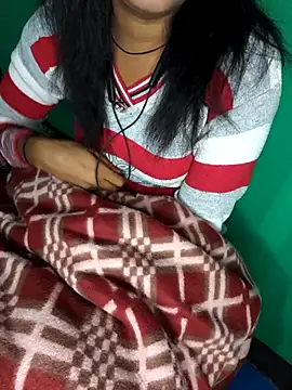 QWEEN7B's cam snapshot