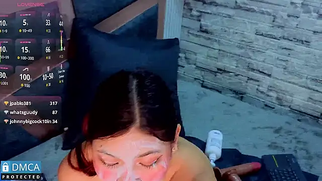 maria_twenty's cam snapshot