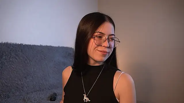 ywixos's cam snapshot