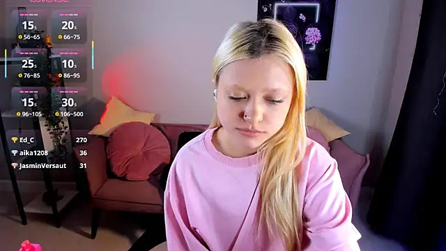 Millie_Vanillies's cam snapshot