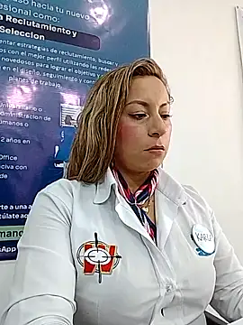 Katalina_S3xy's cam snapshot