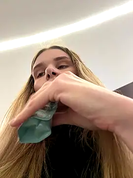 BARAVISHA's cam snapshot