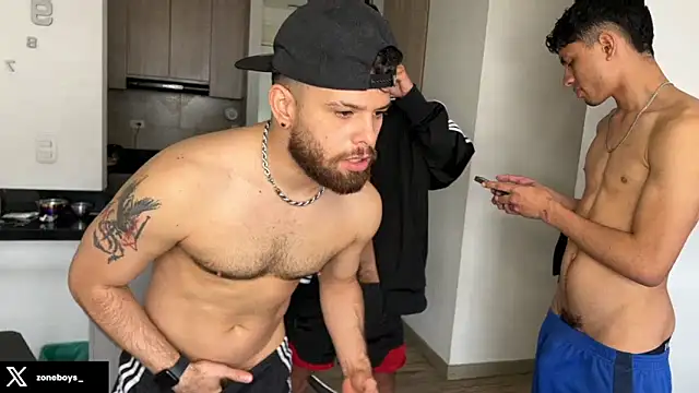 zoneboys live sex cam