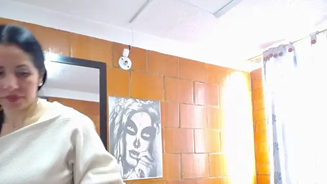 charlote_temple's cam snapshot