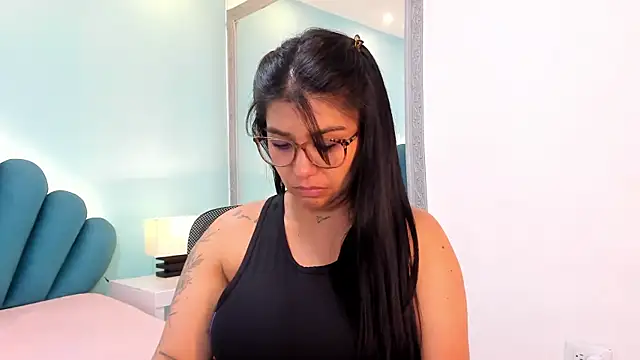 sharlott18's cam snapshot