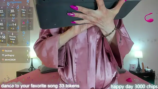 sophia_ny's cam snapshot