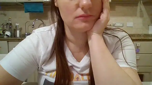 PrincessEileen89's cam snapshot