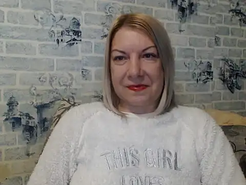 Lillia_Ray's cam snapshot