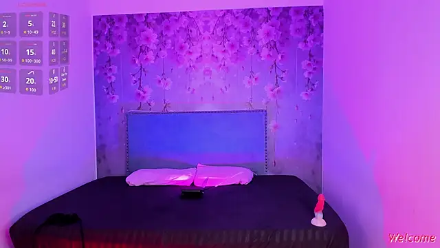 Anthonela_art's cam snapshot