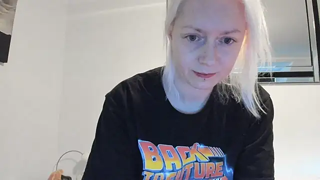 BetterThanYourEx69 live sex cam