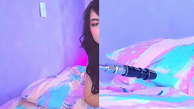 perla_cm's cam snapshot