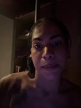 bruxinha01's cam snapshot