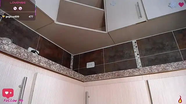 anna_alvarez's cam snapshot