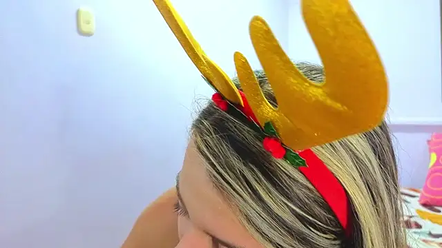 katiaa_lovv's cam snapshot