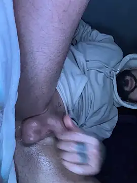 1Richrichard1's cam snapshot