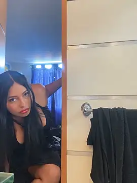 emmyjhonson07 live sex cam