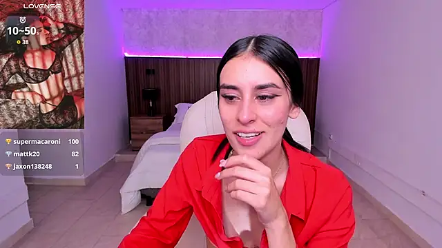 karlaa_james's cam snapshot