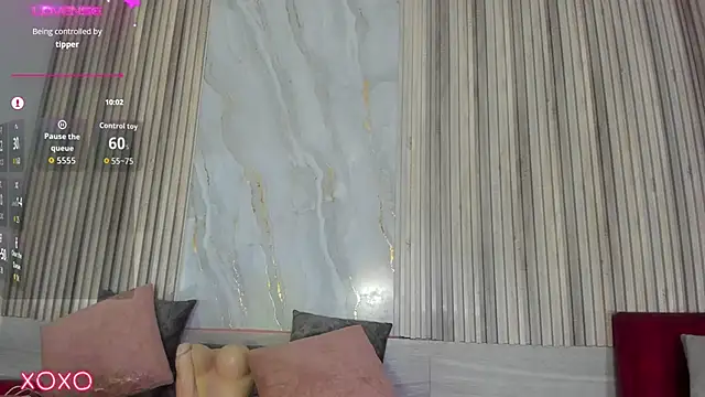 BriannaChelsea's cam snapshot