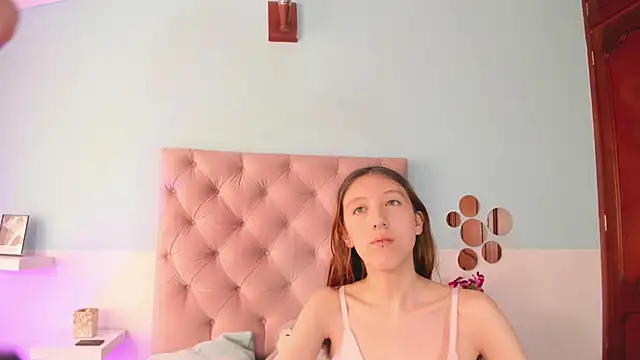 Briar_y_Blair's cam snapshot