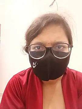 Mahira_sharma01's cam snapshot