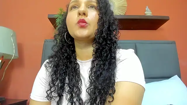 yera_curry's cam snapshot