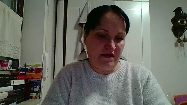 _squirty_cum_lady_'s cam snapshot