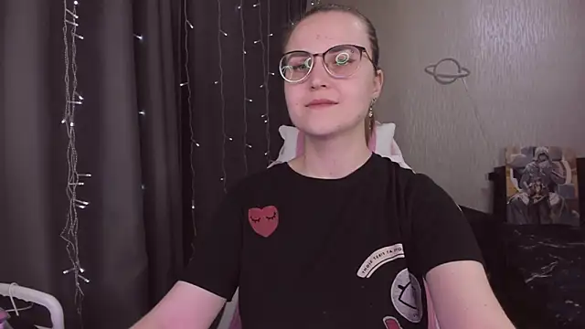 MissBrightShine's cam snapshot