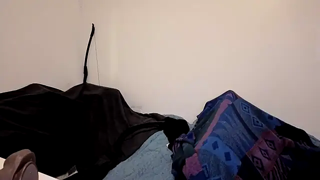 ENGLISHEMILY_69's cam snapshot