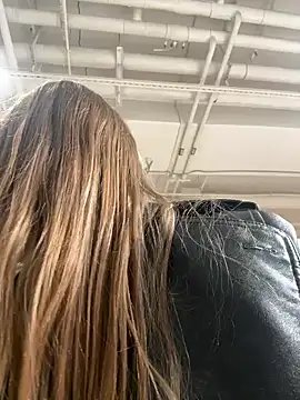 Sunny___Bunny's cam snapshot