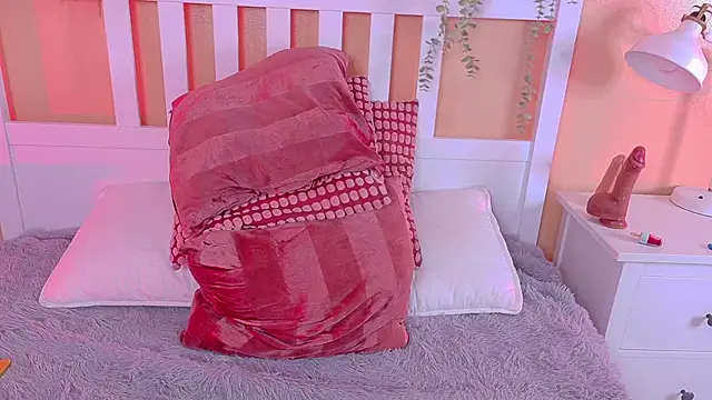 KendalMilleer's cam snapshot