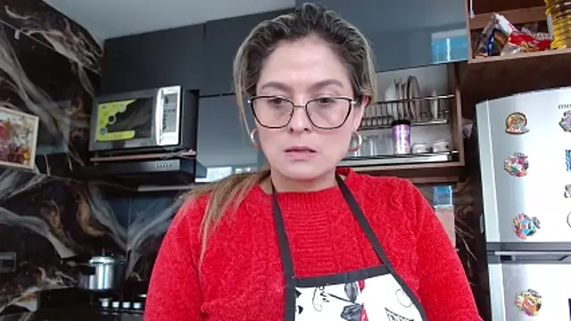 linda-mature43's cam snapshot