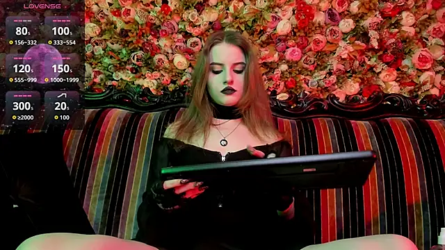 EllieMori's cam snapshot