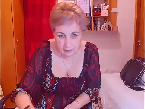 Victoria5643's cam snapshot