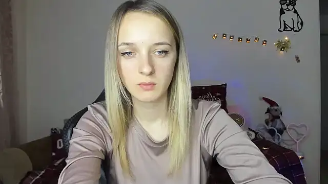 RouseReed's cam snapshot