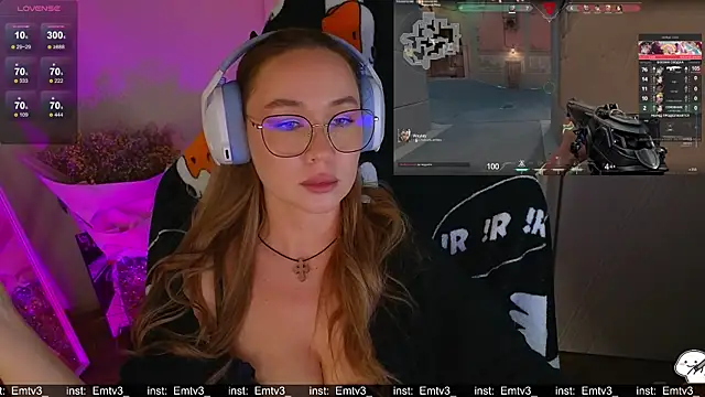 Emili1-'s cam snapshot