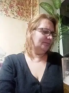 Forest-Lady's cam snapshot