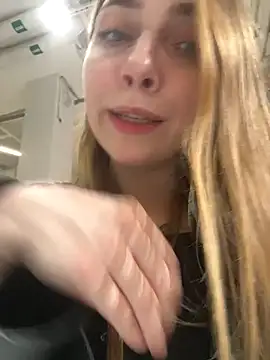 Sunny___Bunny live sex cam