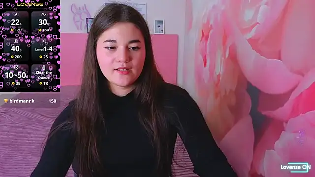 ElinaMils's cam snapshot