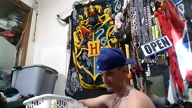 slinginbigD's cam snapshot