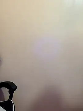 Sukaraa's cam snapshot