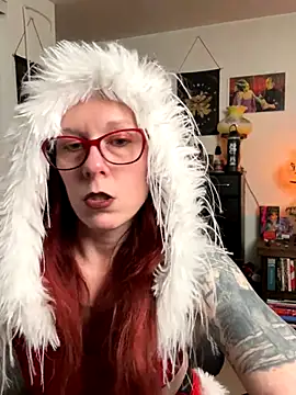 ScarletPanes's cam snapshot