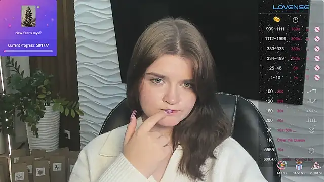 LanaTreades's cam snapshot