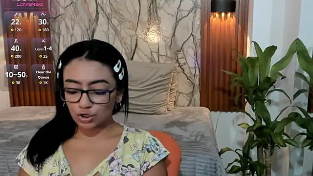 Valkyfoxxx's cam snapshot