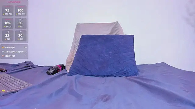 Karlaliones69's cam snapshot