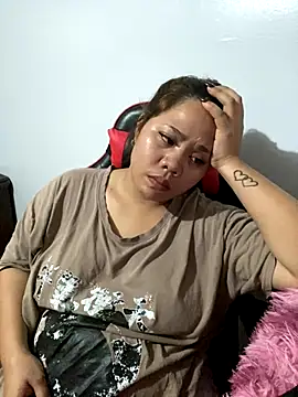 LovelyTits4Daddy's cam snapshot