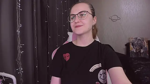 MissBrightShine's cam snapshot